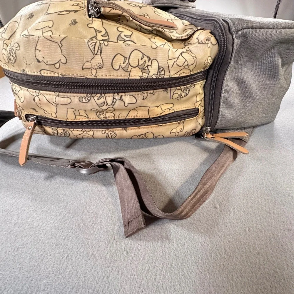 Petunia Pickle Bottom Disney Winnie the Pooh Diaper Bag Backpack Sketch Hunny